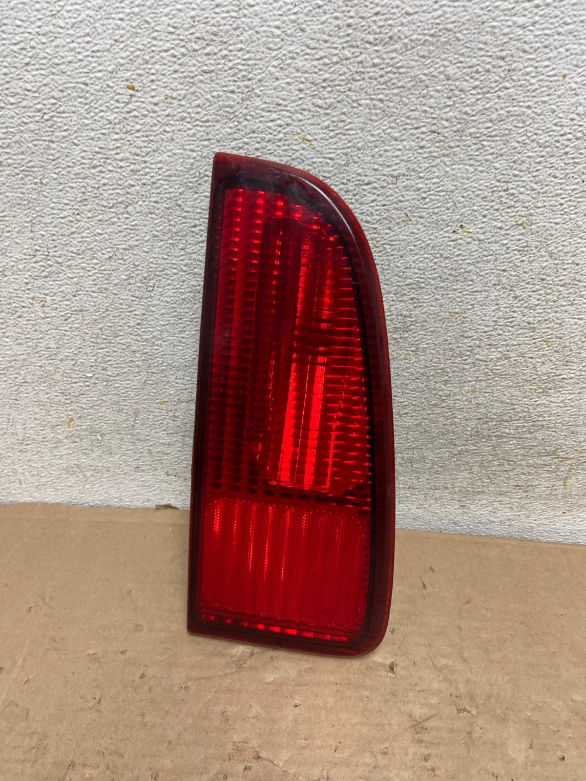 1998-2002 Lincoln Navigator Left Driver Lh Side Tail Light Inner AH9548 LK0