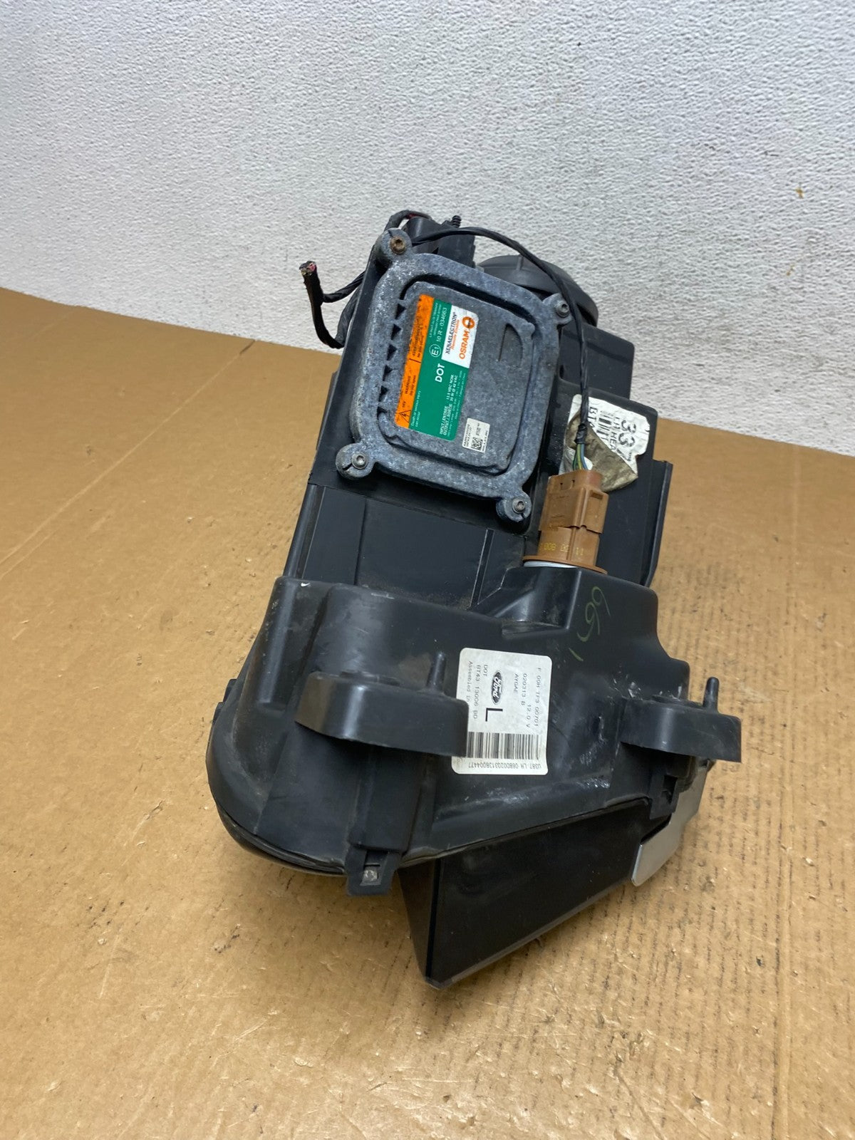 2011 to 2014 Ford Edge Front Left Driver Side Headlight Xenon AE1415 DW5