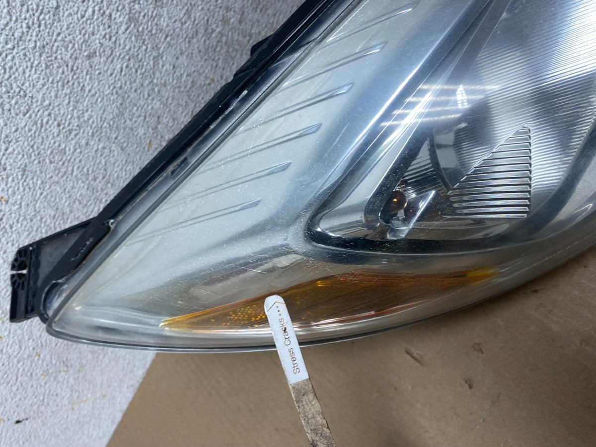 2012 2013 2014 Ford Focus Right Passenger Rh Side Headlight AJ2511 DW4