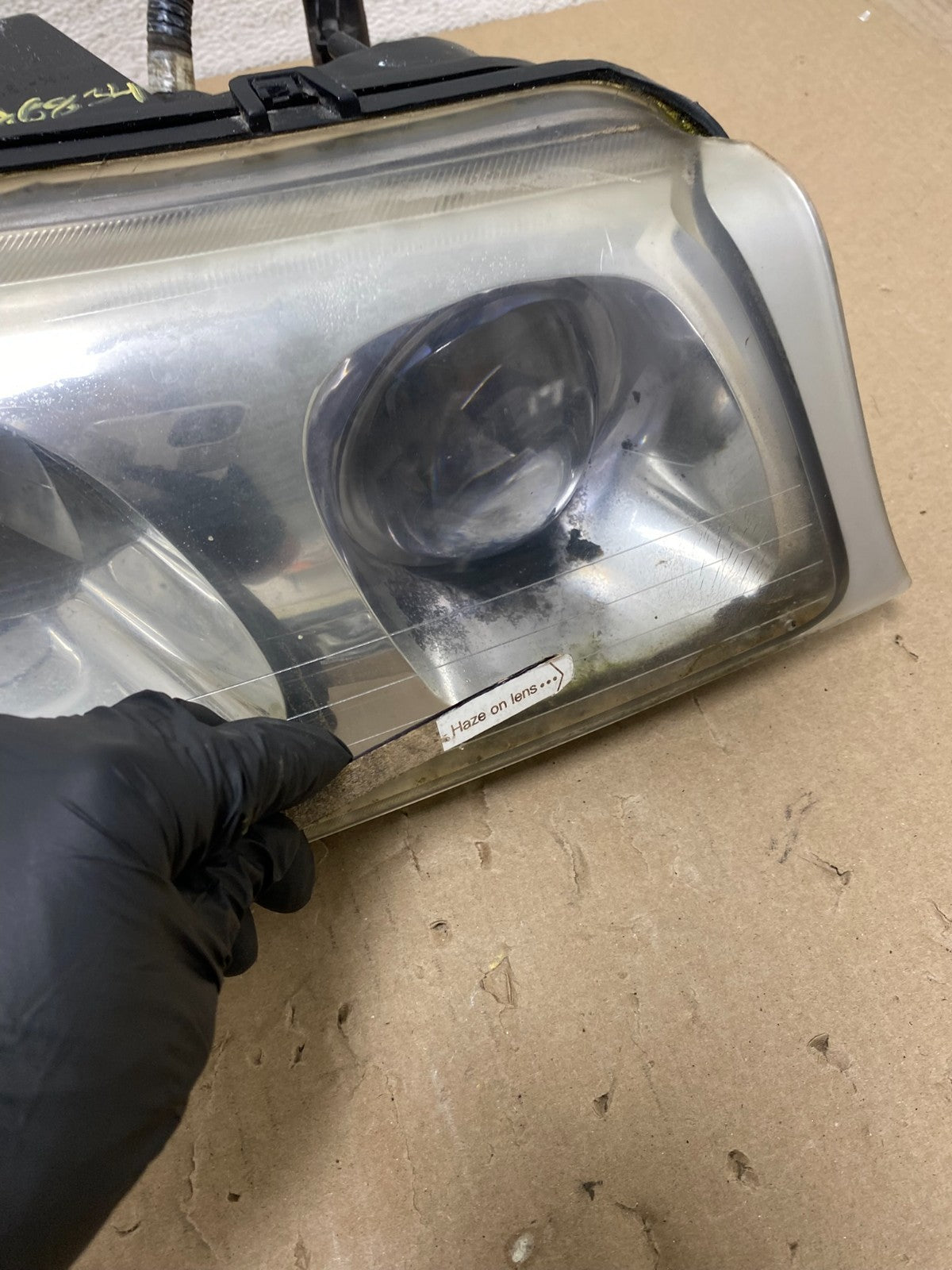 1999-2001 Lincoln & Town Car Right Passenger RH Headlight Halogen AH6834 DW5