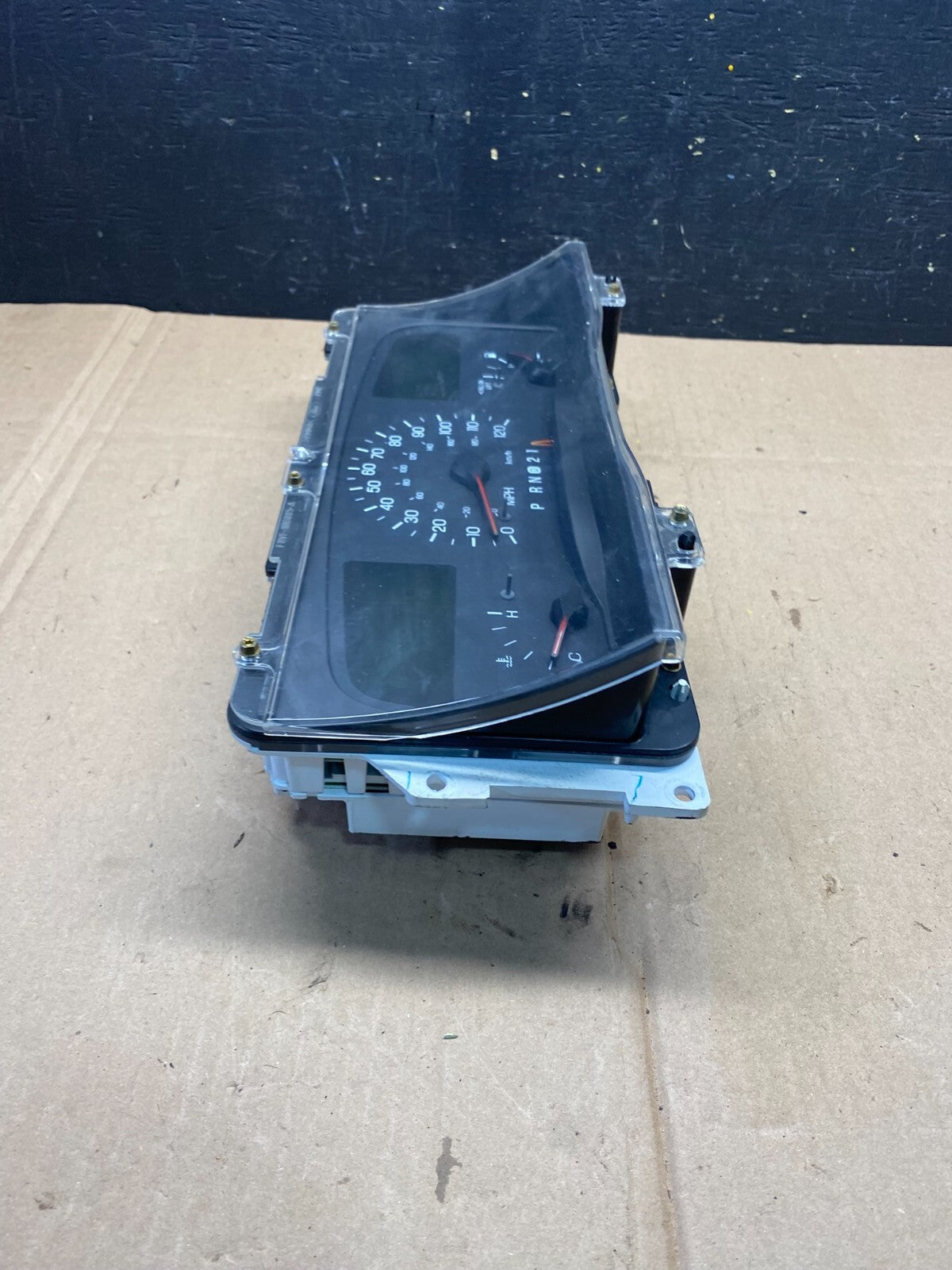 1981 to 1989 Lincoln Town Car Speedometer Gauge Cluster Oem AB2178 DG1