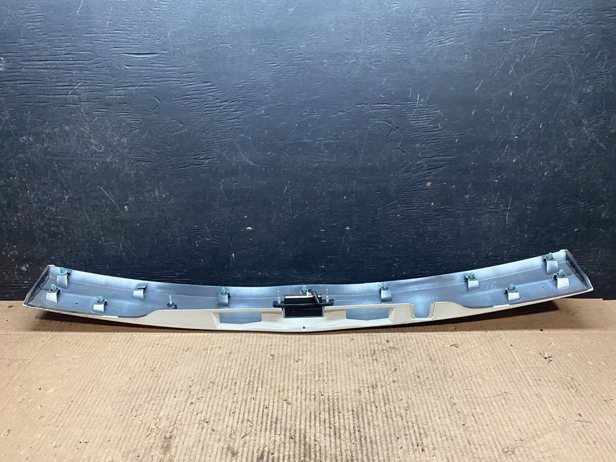 2010 to 2015 Toyota Prius Trunk Rear Tailgate Molding Panel 76801-00900 J7288 DG6