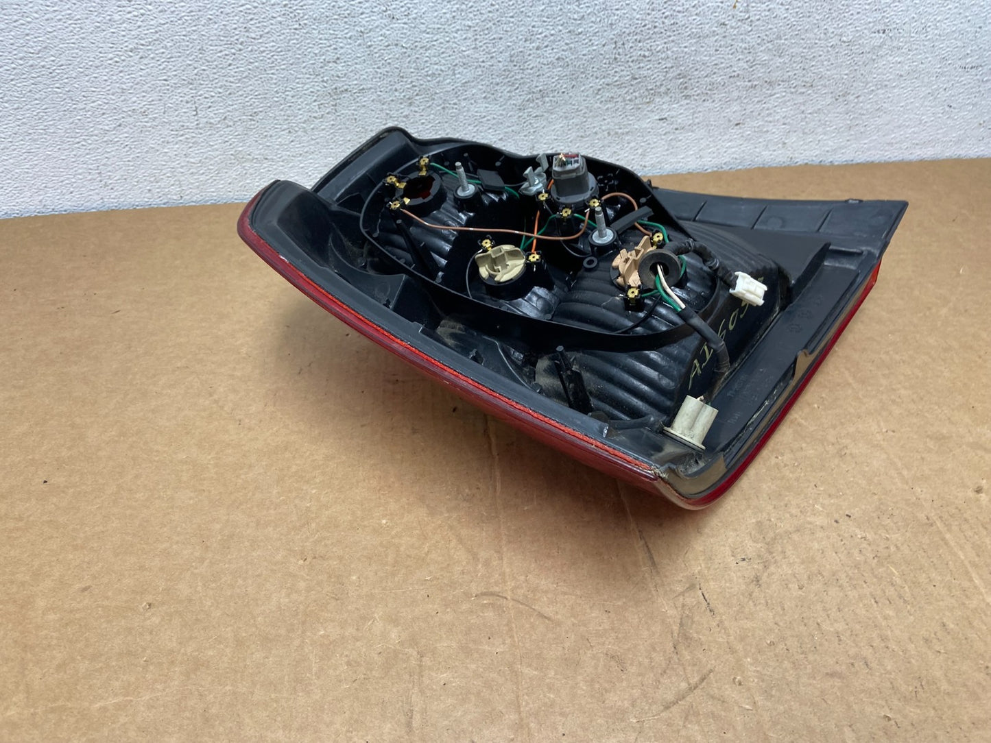 2001 2002 2003 Toyota Highlander Right Passenger RH Tail Light TYC AD6058 DW5
