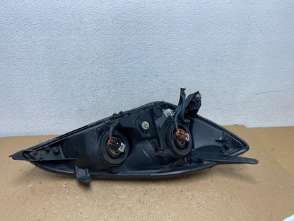 2004-2005 Toyota Sienna Left Driver LH Side Halogen Headlight AD8805 DW5