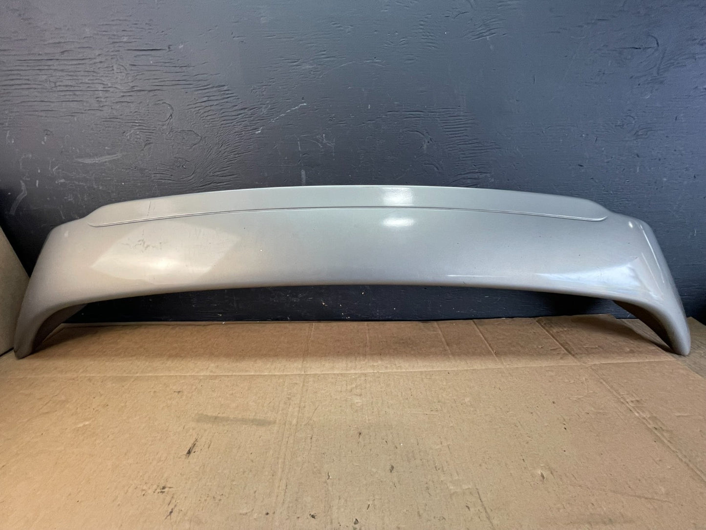 2000 to 2004 Subaru Legacy Sedan Rear Spoiler Wing AC5147 DG0