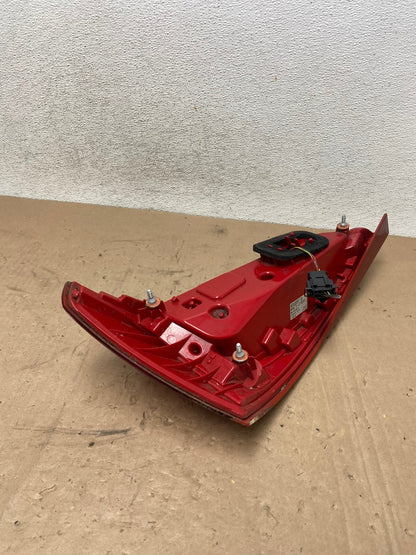 2009 to 2012 Audi Q5 Right Passenger RH Side Tail light AG5308 LK6
