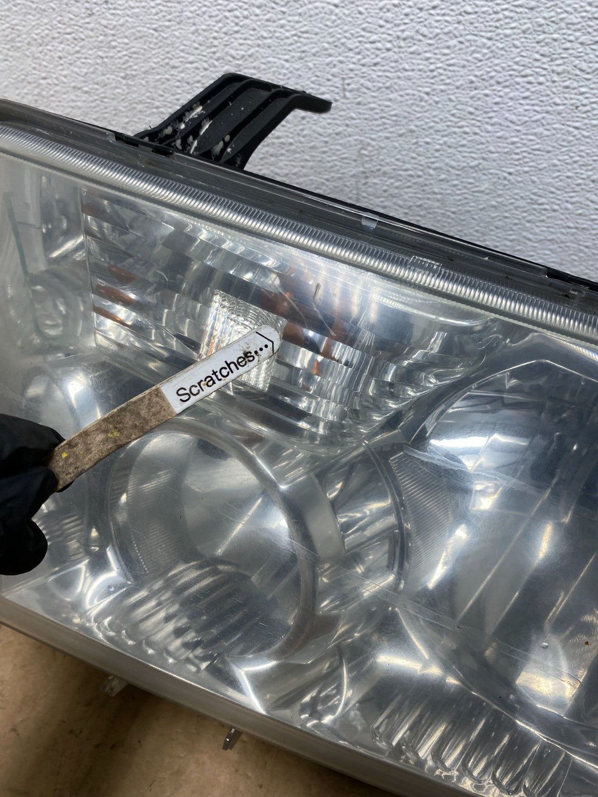 2007 to 2014 Toyota Sequoia Tundra Left Driver LH Headlight Halogen AC8660 DW3