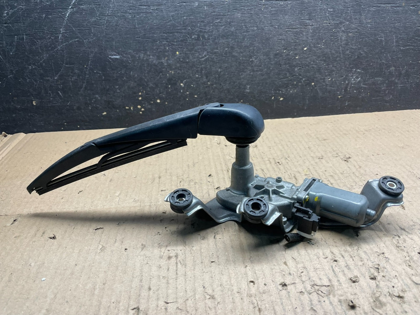 2008 to 2014 Scion xD Rear Wiper Motor OEM v5259 DG1
