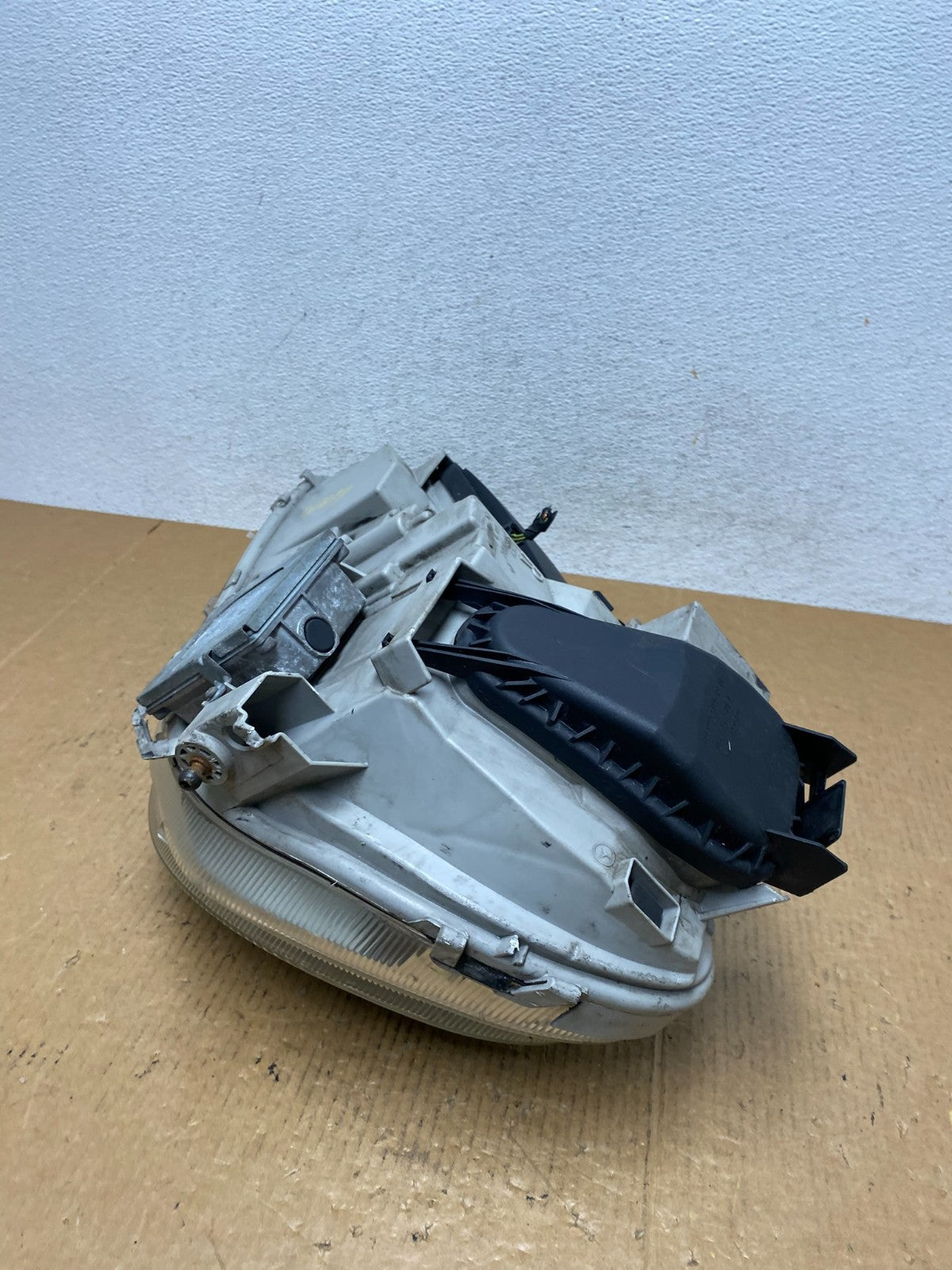 Xenon HID 2000 to 2002 Mercedes S-Class Right Passenger Headlight AE1677 DW6