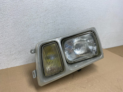 1981-1985 Mercedes 300SD 3.0L Left Driver LH Halogen Headlight ae6645 DG2
