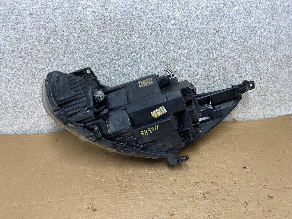 2013 to 2017 Hyundai Accent Right Passenger RH Side Headlight AH9011 DW7