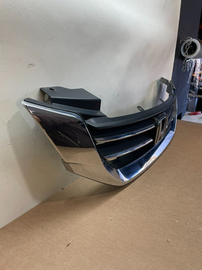 2013 to 2015 Honda Accord Front Upper Grill Grille AJ1278 DG2