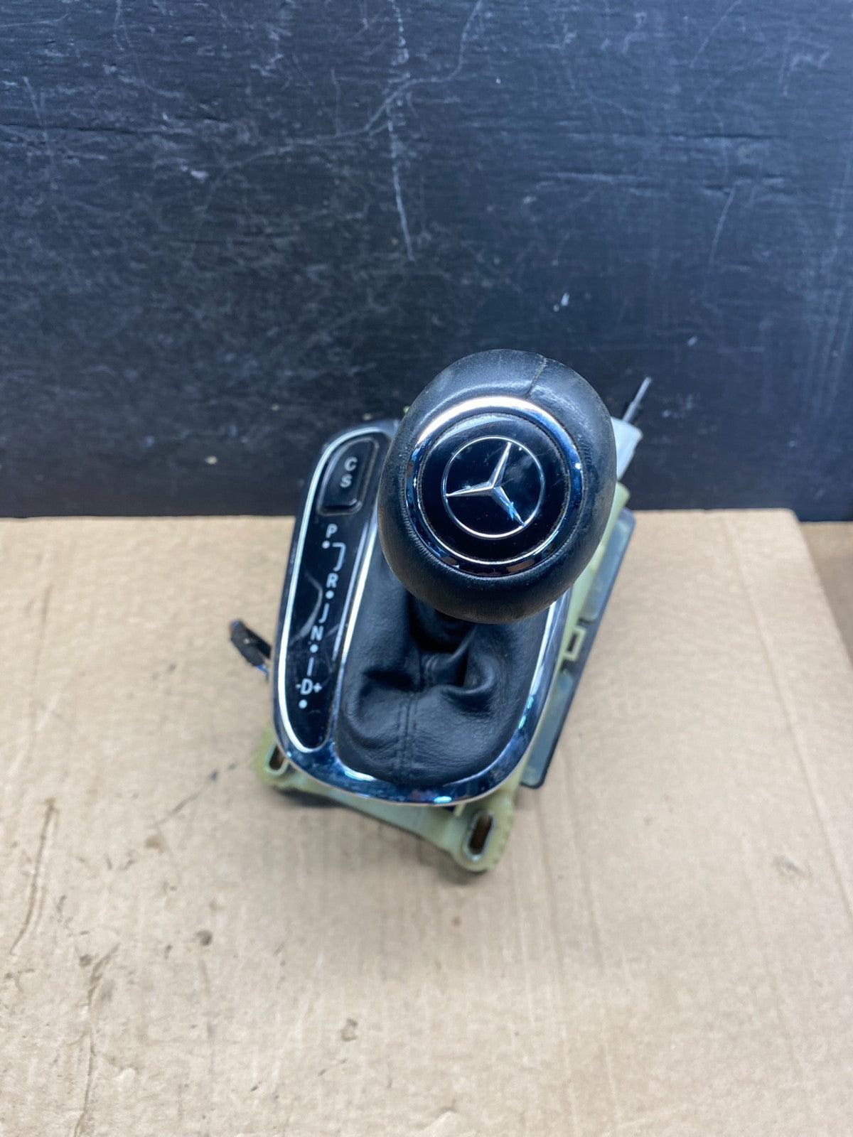 2001-2009 Mercedes W203 C230 C240 C280 Shifter Knob Handle Cover Trim AF7495 DG0