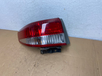 2003 to 2004 Honda Accord Sedan Left Driver Lh Side Tail light AD0913 LK1
