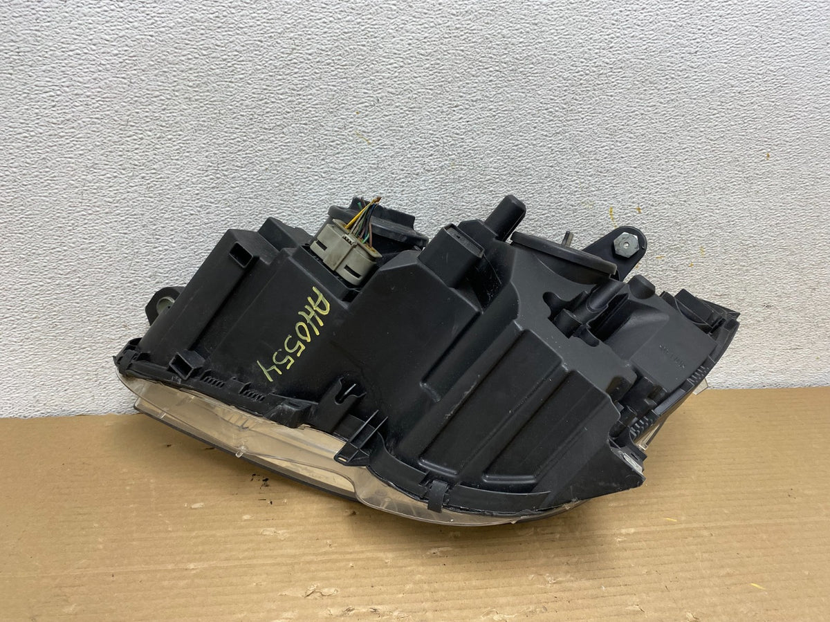 2008 to 2011 Mercedes Benz C-CLASS Right Passenger Side Headlight AH0554 DW5