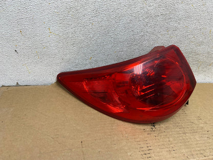 2009 2010 2011 2012 Chevrolet Traverse Left Driver LH Tail Light AH7988 LK1