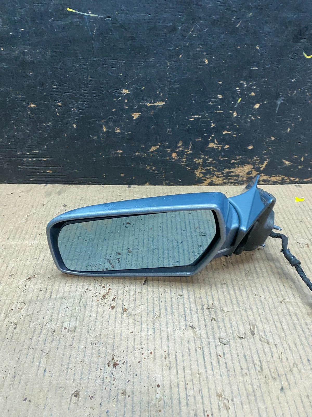 2003 to 2007 Cadillac CTS Left Driver Lh Power Door Mirror Oem W5913 MS9