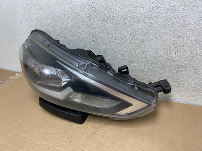 2016 - 2018 Nissan Sentra Front Right Passenger RH Halogen Headlight AH9383 DW1