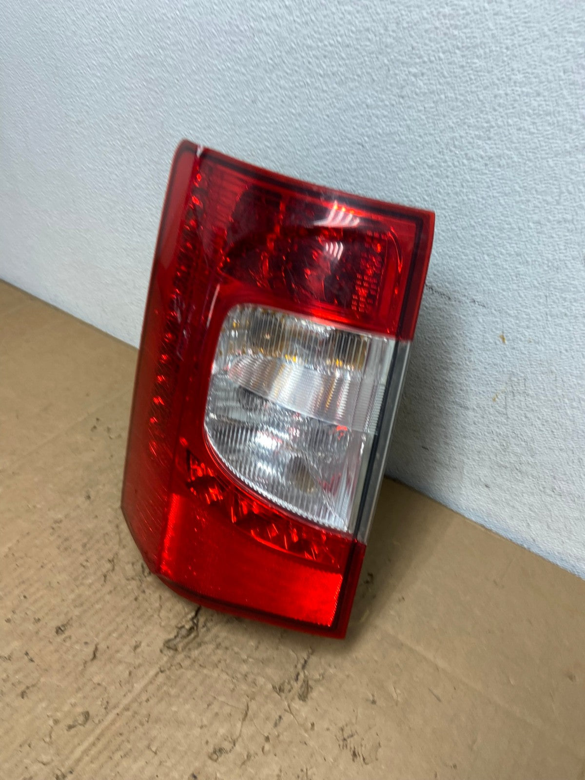 2011-2016 Chrysler Town and Country Left Driver LH Side Tail Light AD2444 LK1