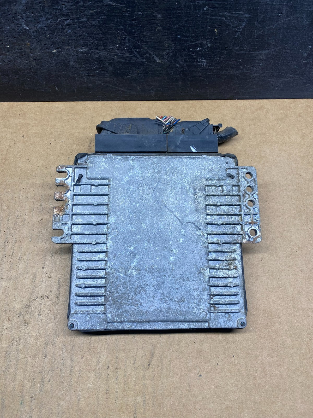 2005 2006 Nissan Titan Ecm Ecu Engine Control Computer mec33-671 a1 AH5065 DG1