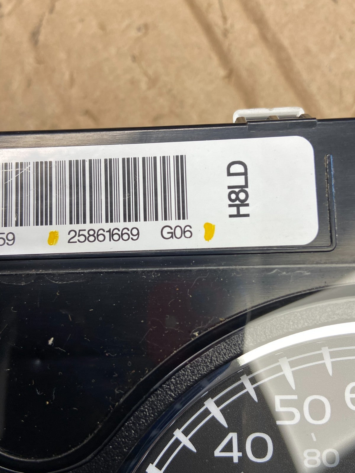 2008 to 2009 GMC Yukon Denali Cluster Gauge Speedometer ae1869 DG3
