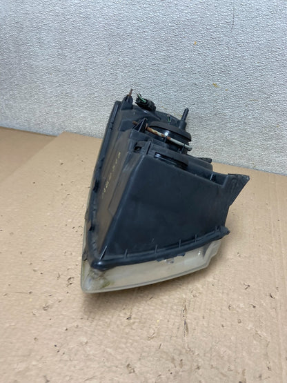 2003 - 2006 Ford Expedition Left Driver LH Side Headlight Halogen Oem AB2513 DW6