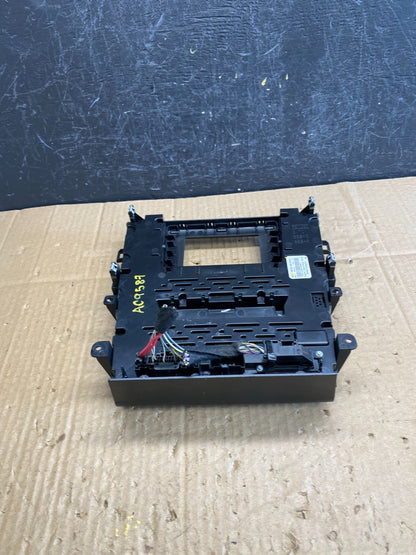 2014-2015 Ford Fusion Center Radio CD Player Screen Climate Control AC9587 DG3