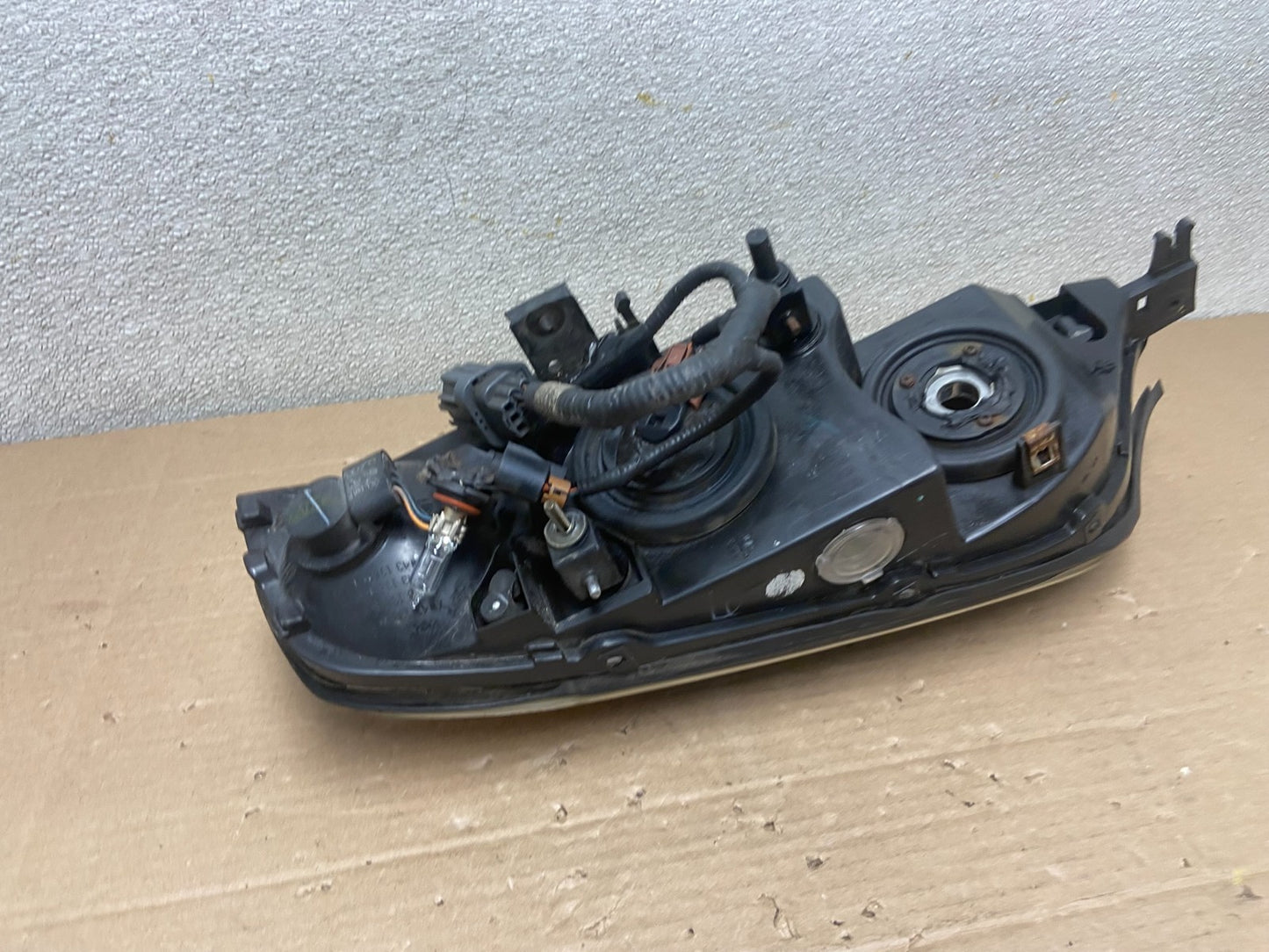 2000 to 2002 Lincoln Ls Right Passenger RH Side Headlight Halogen Oem AA8763 DW4