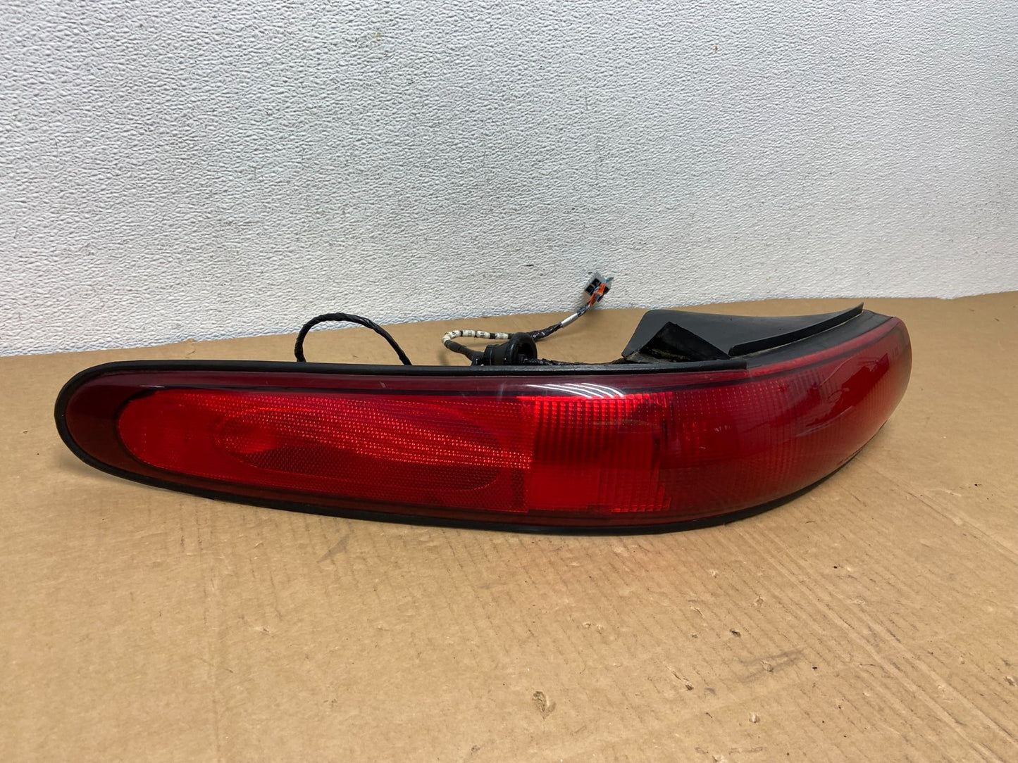1998 to 1999 Mercury Sable Left Driver LH Side Tail Light AC7536 DG2