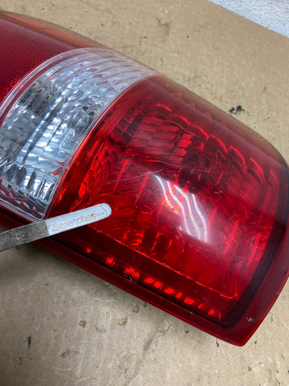 2004 to 2008 Ford F150 F-150 Left Driver LH Side Tail Light AI3547 LK3