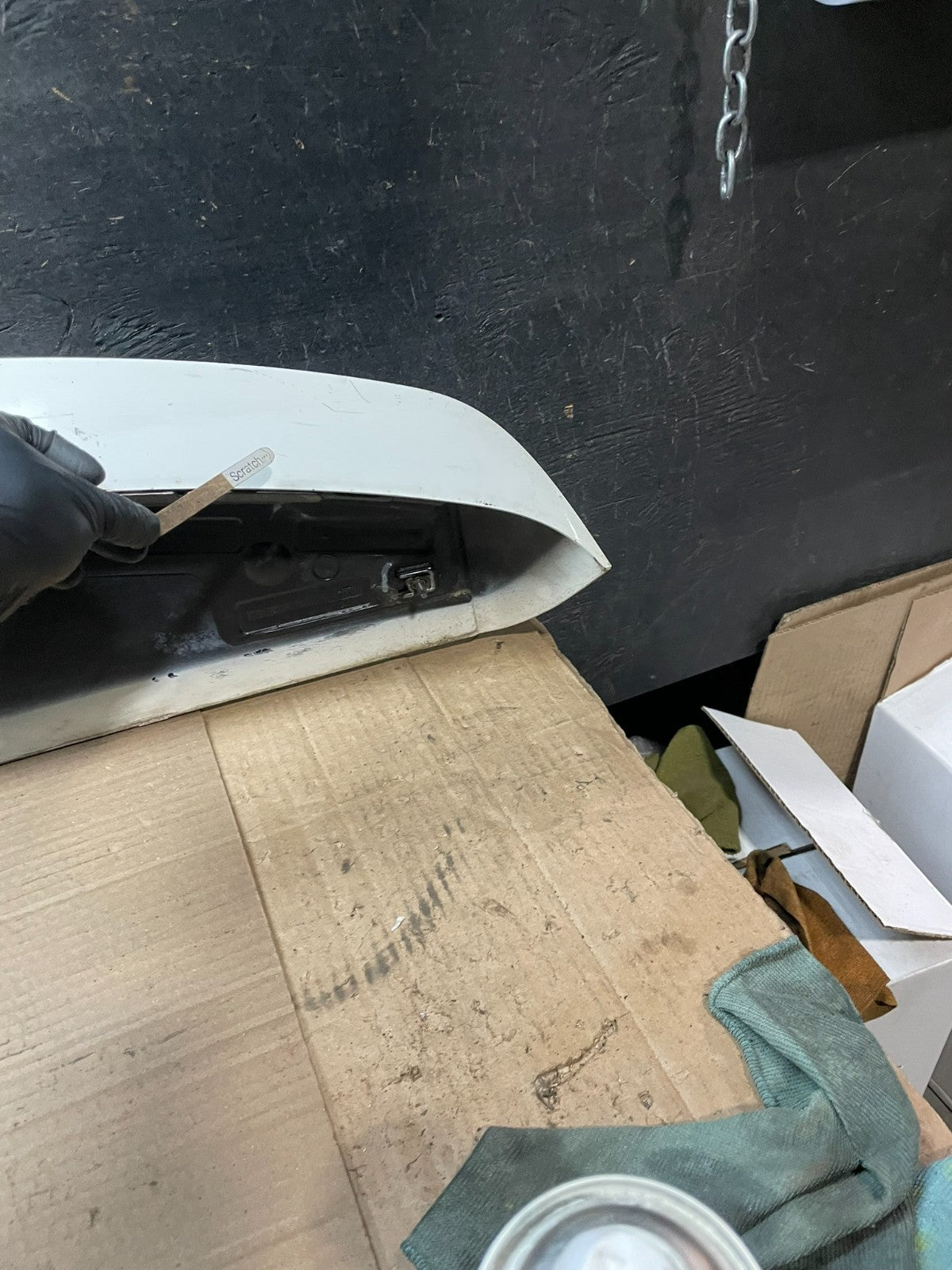 2009 to 2014 Volkswagen Routan Rear Spoiler U8135 PS10