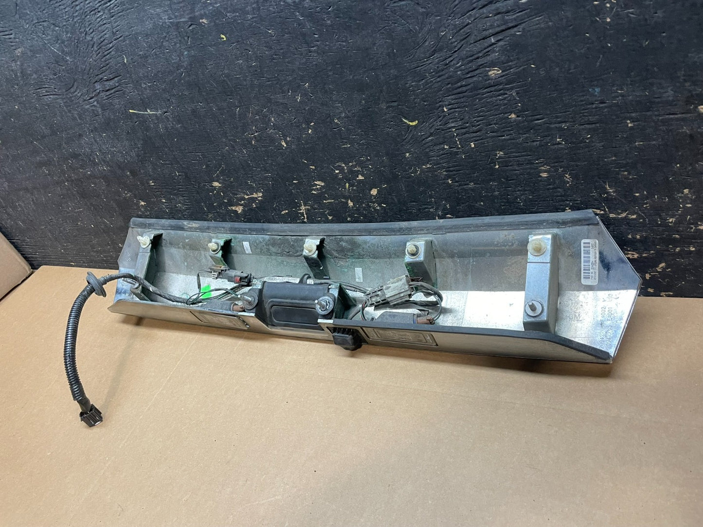 2010-2015 Gmc Terrain Lift Gate Handle Trim Back Up Camera 20881057 Z8192 DG8