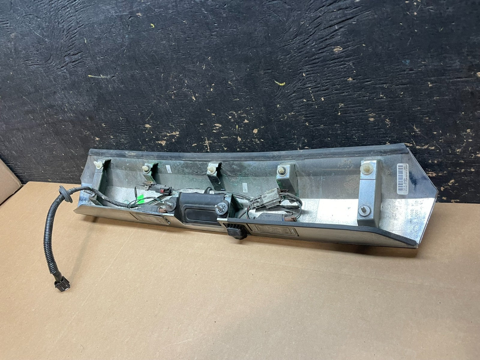 2010-2015 Gmc Terrain Lift Gate Handle Trim Back Up Camera 20881057 Z8192 DG8