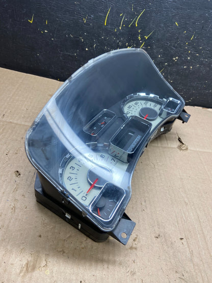 2007 2008 Ford Expedition Speedometer Cluster Gauge y2540 DG1