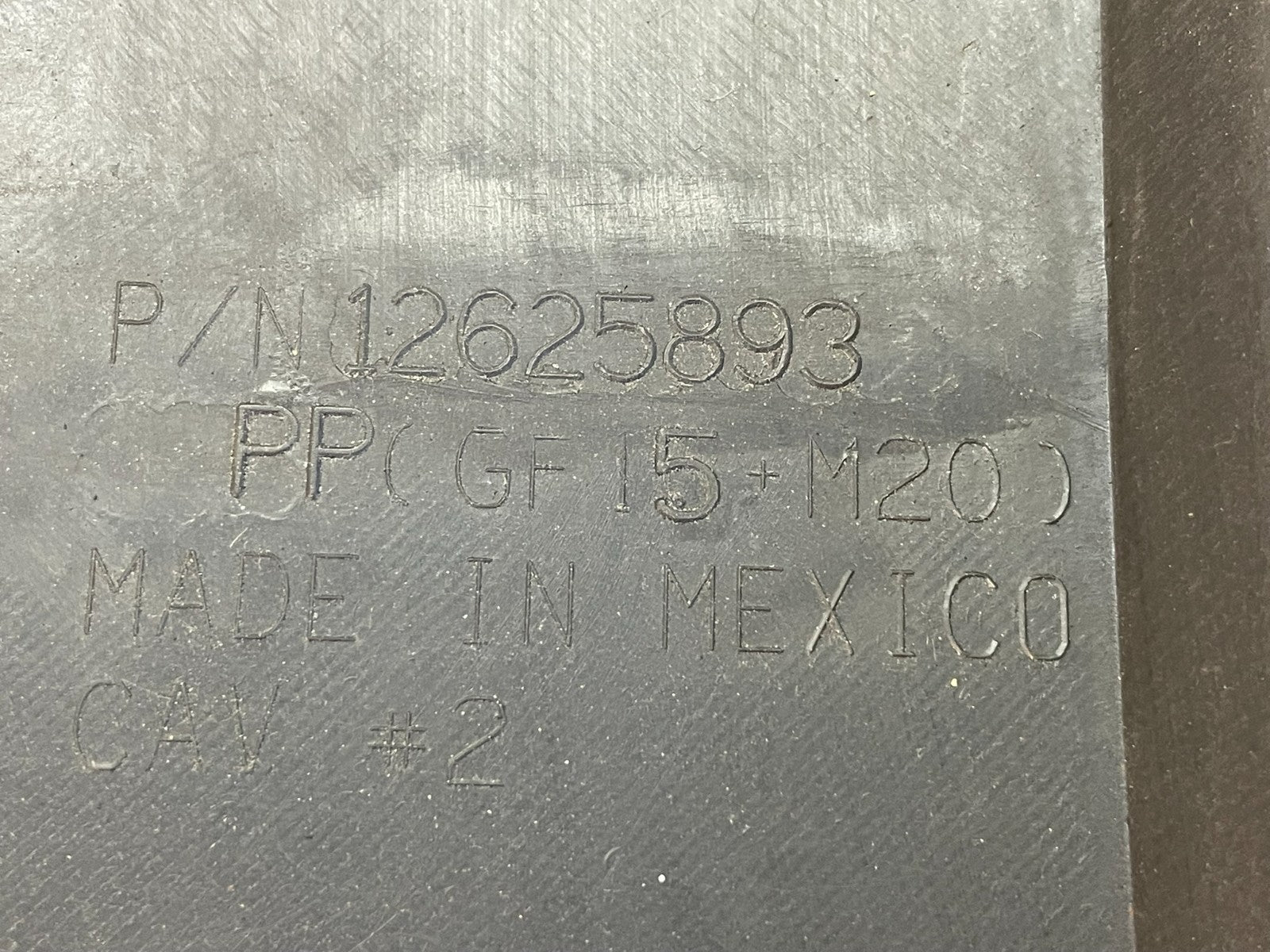 2007 to 2014 Chevrolet Silverado Vortec Engine Cover Shield ag3061 DG4