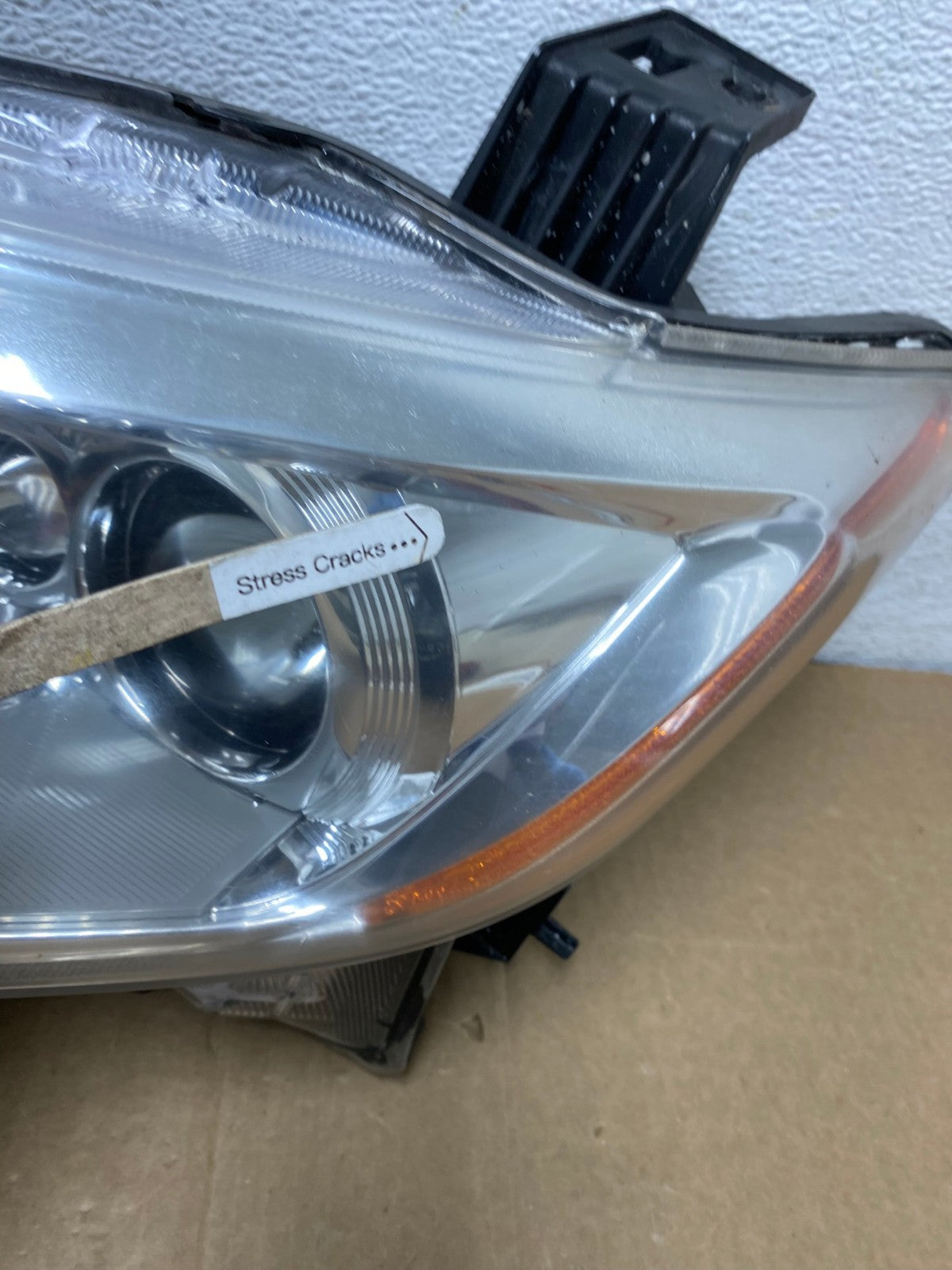 2012 to 2017 Nissan Quest Left Driver LH Side Headlight Halogen AG2077 LK4