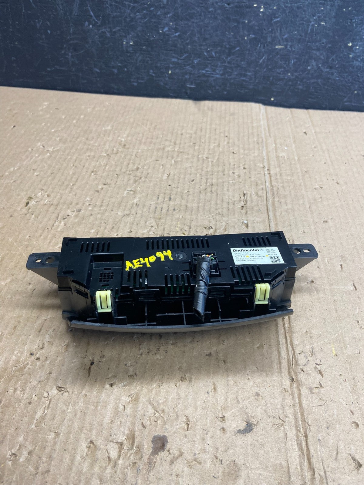 2010 - 2014 Subaru Outback Legacy A/C Heater Climate Control Unit AE4094 DG5