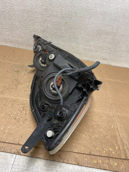 2006 to 2010 Toyota Sienna Left Driver Lh Side Headlight Halogen Z0976 DW8