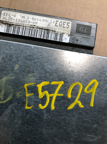 2001 Ford Explorer Engine Control ECU Computer Module XL2F-12A650-PF E57294