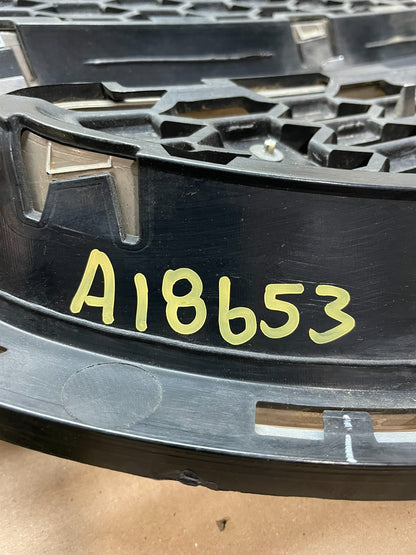 2011 to 2020 Dodge Grand Caravan Front Upper Grill Grille AI8653 DG5