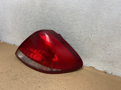 2004 2005 2006 2007 Ford Taurus Right Passenger Side Tail Light AH8983 LK2