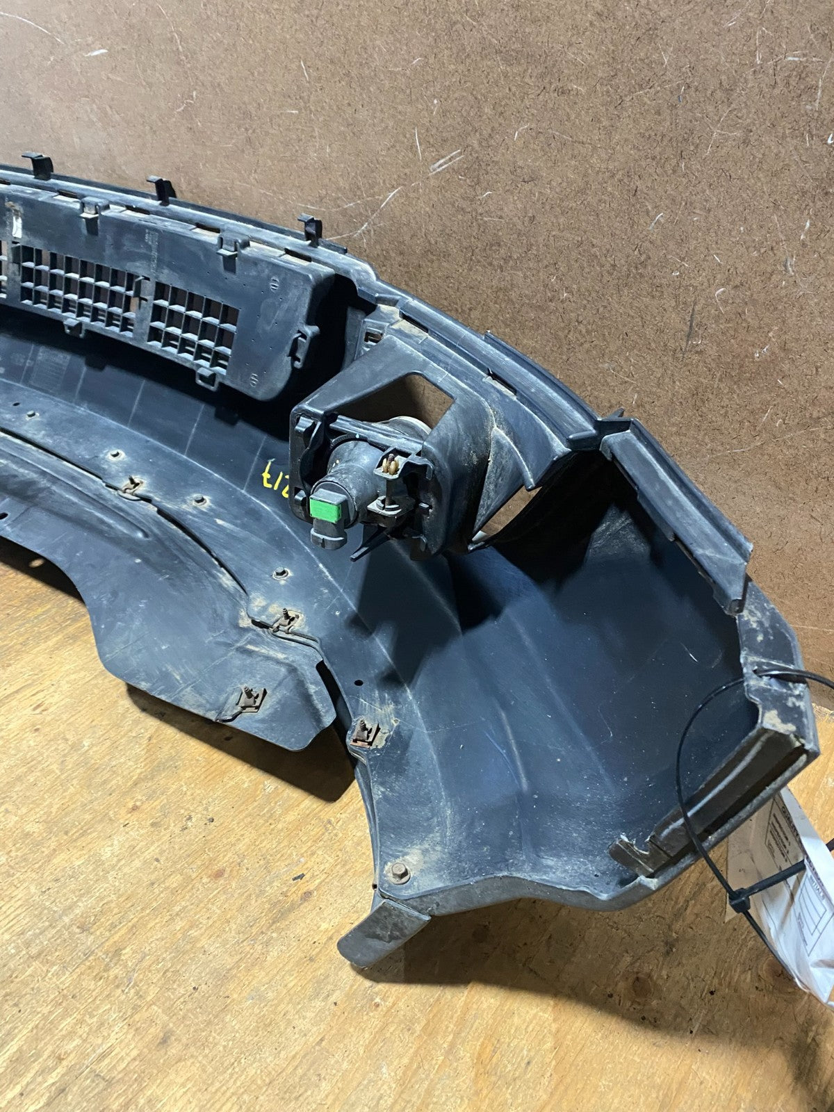 2007 to 2010 Ford Edge Front Bumper Lower Valance 7T43-17C831 V7217 PS5