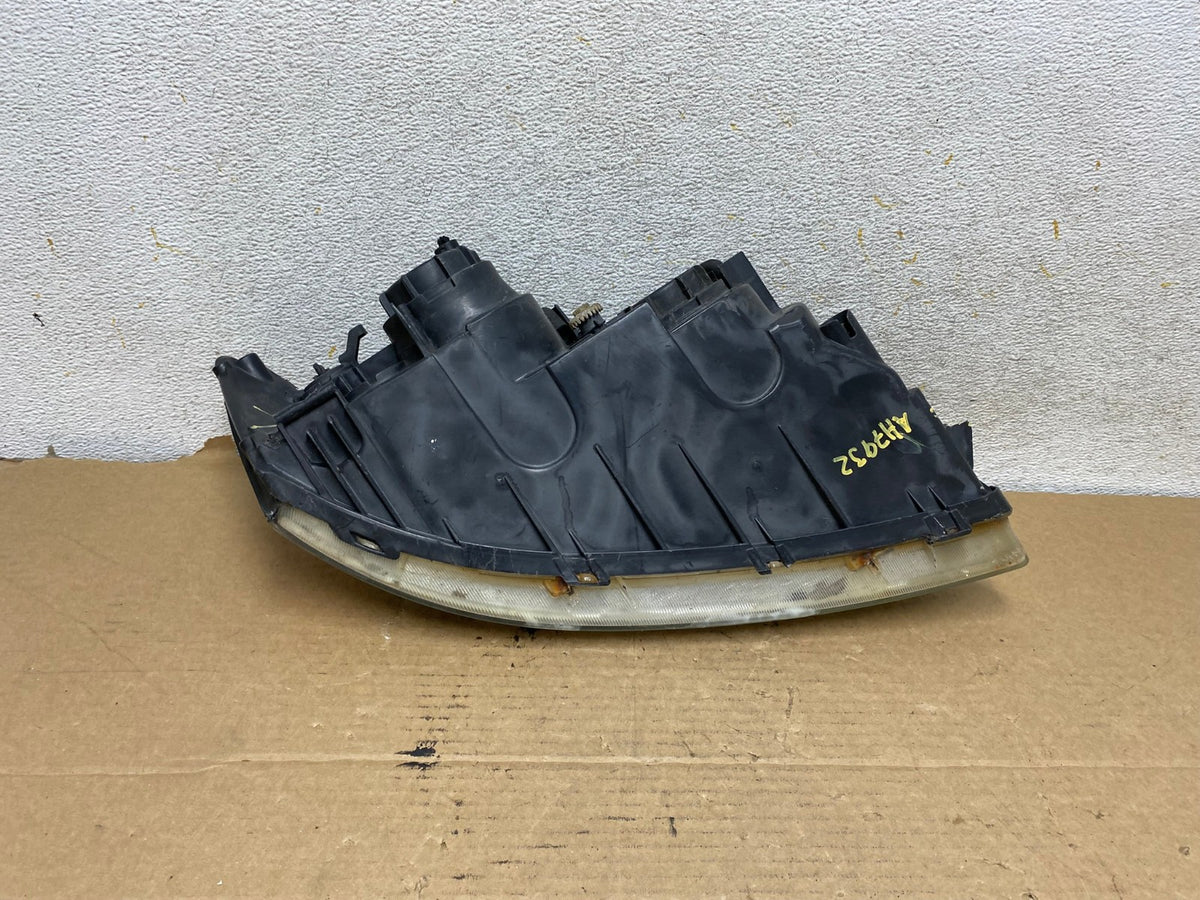 2006 to 2008 Hyundai Sonata Left Driver LH Side Headlight Halogen AH7932 LK11
