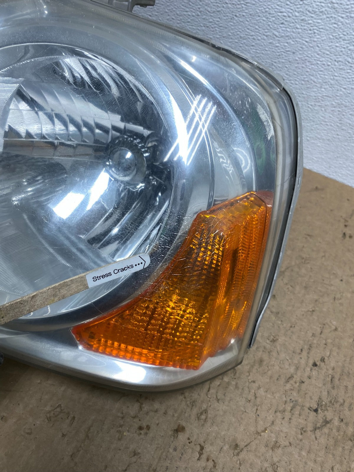 2004 to 2006 Suzuki XL-7 XL7 Left Driver LH Side Halogen Headlight Oem AC1586 DW4