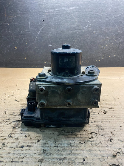 Wabco ABS Pump Hydraulic W/ Module P/N 4460470002 AD7586 DG5