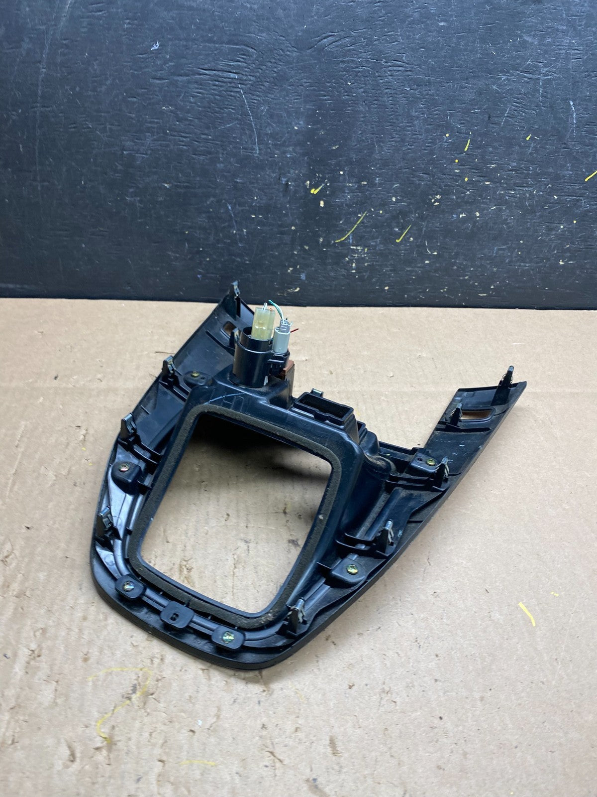 1999 to 2003 Lexus RX300 dash Console Center Shifter Floor Bezel OEM t4765 DG3