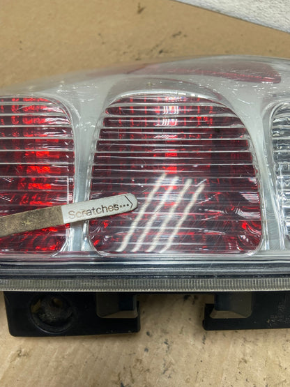 2005 to 2008 Chevrolet Equinox Right Passenger Rh Side Tail Light AG2381 LK3