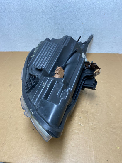 2015 to 2019 Nissan Versa Headlight Left Driver Lh Side AE0583 DW7