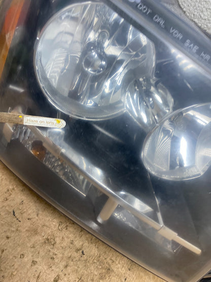 2007 to 2013 Chevrolet Suburban Tahoe Left+Right Set Headlights DEPO T0677 DW7