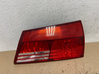 2004-2005 Toyota Sienna Right Passenger RH Side Inner Tail Light AF2850 LK0